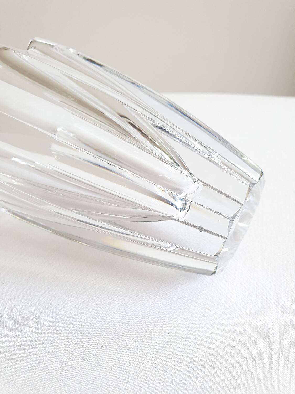 Vase tulipe en cristal suède 70s