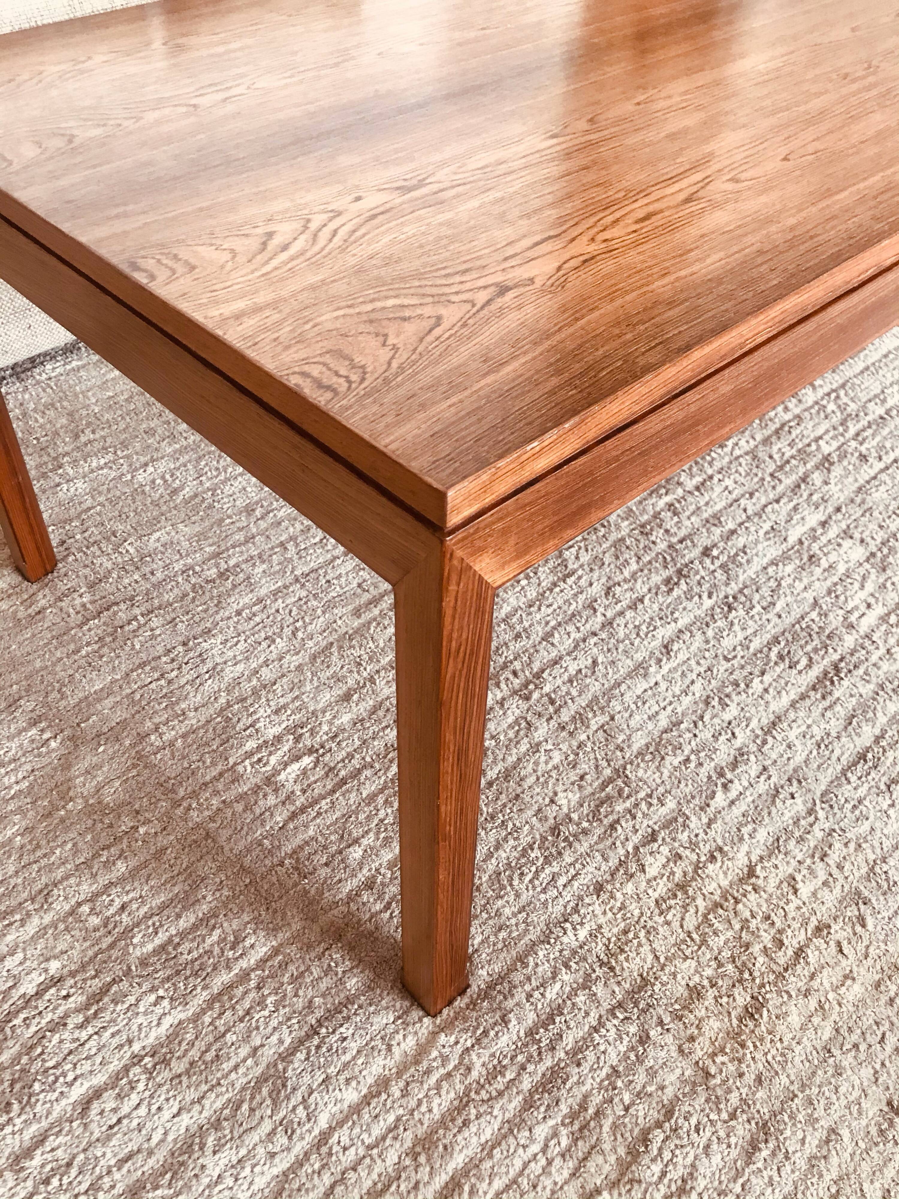 Vintage danish rosewood rectangular coffee table 60s perfect condition, by Thorald Madsens.