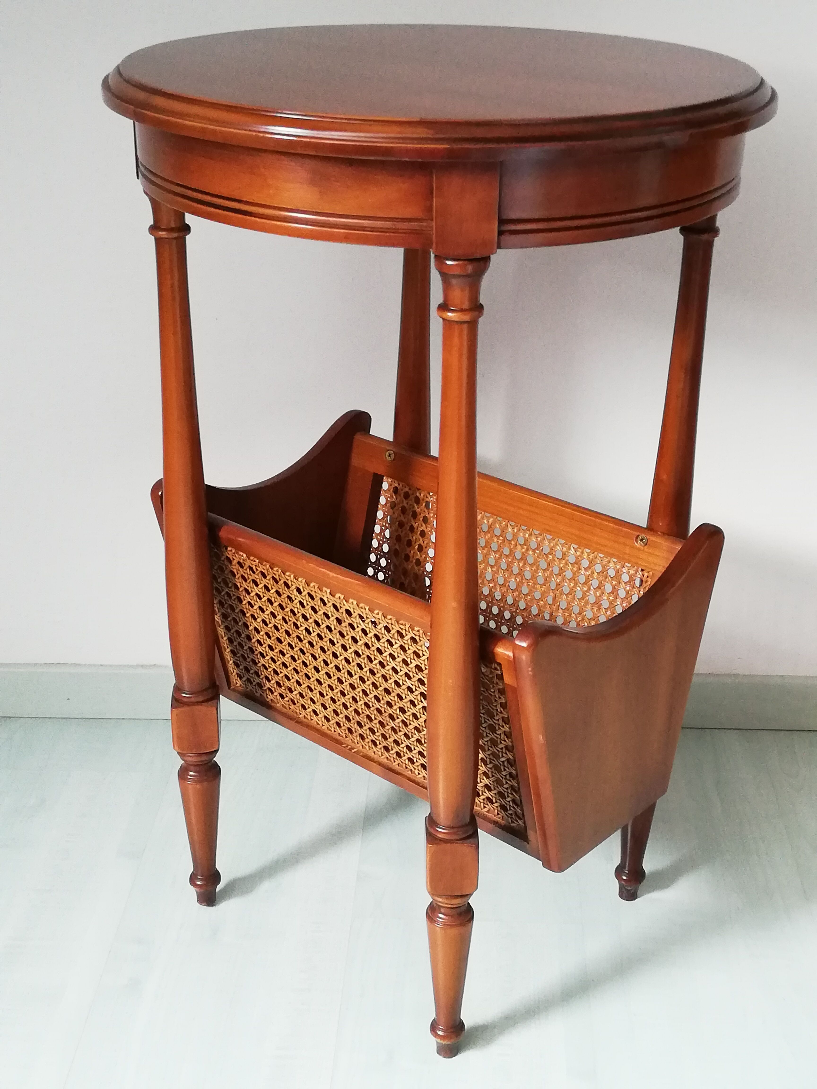 Healed Louis XVI with rattan magazine holder