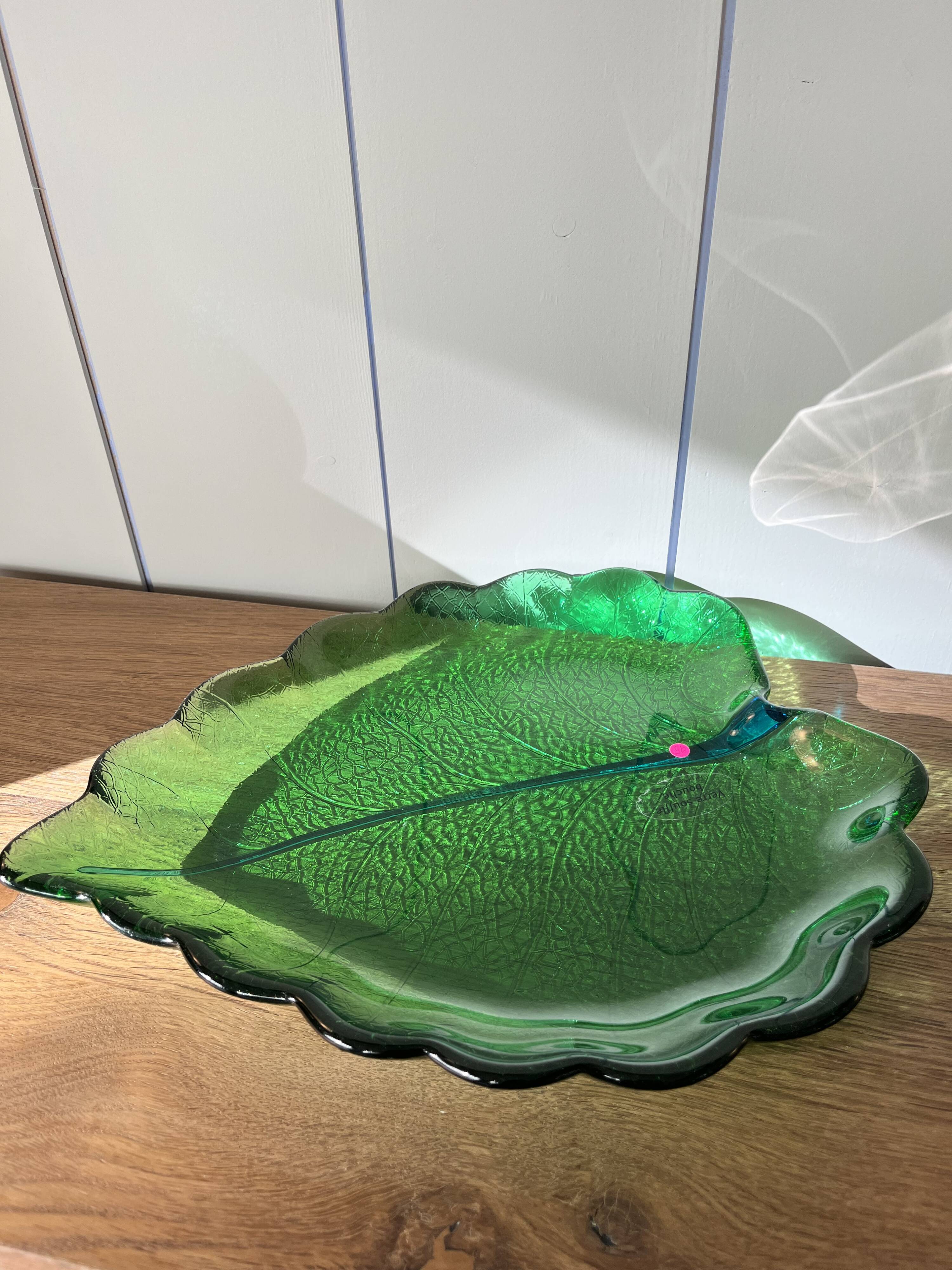 Vintage leaf-shaped glass bowl