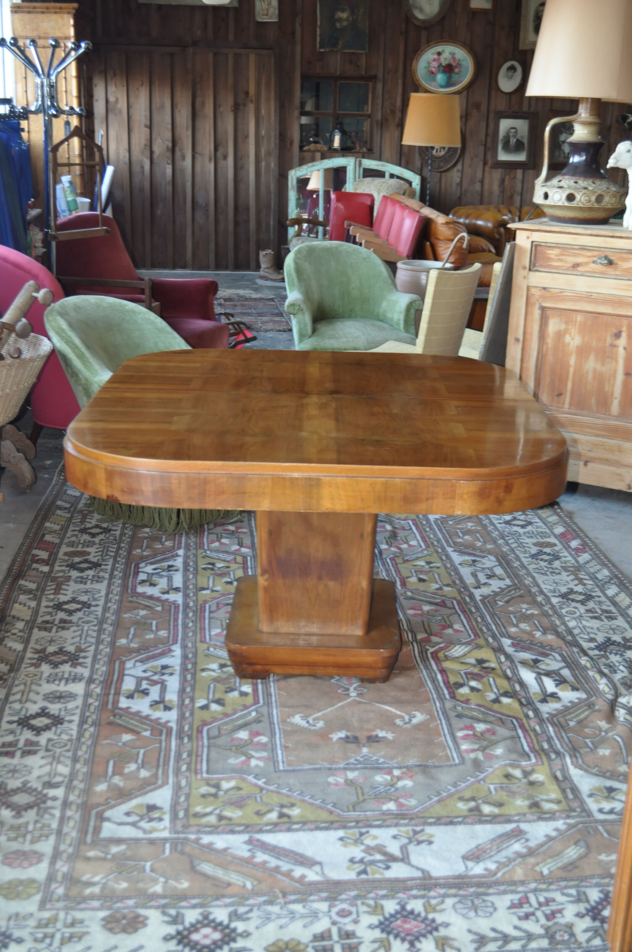 Artdeco dining table.