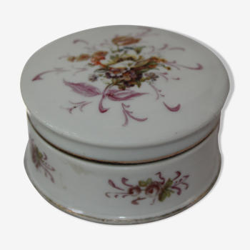 Porcelain jewelry box