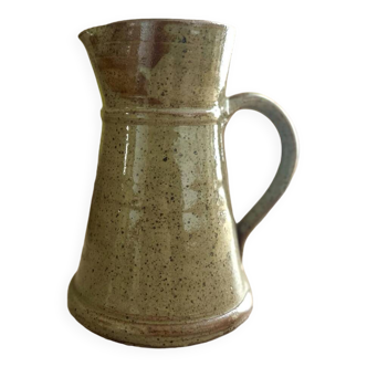 Old pitcher