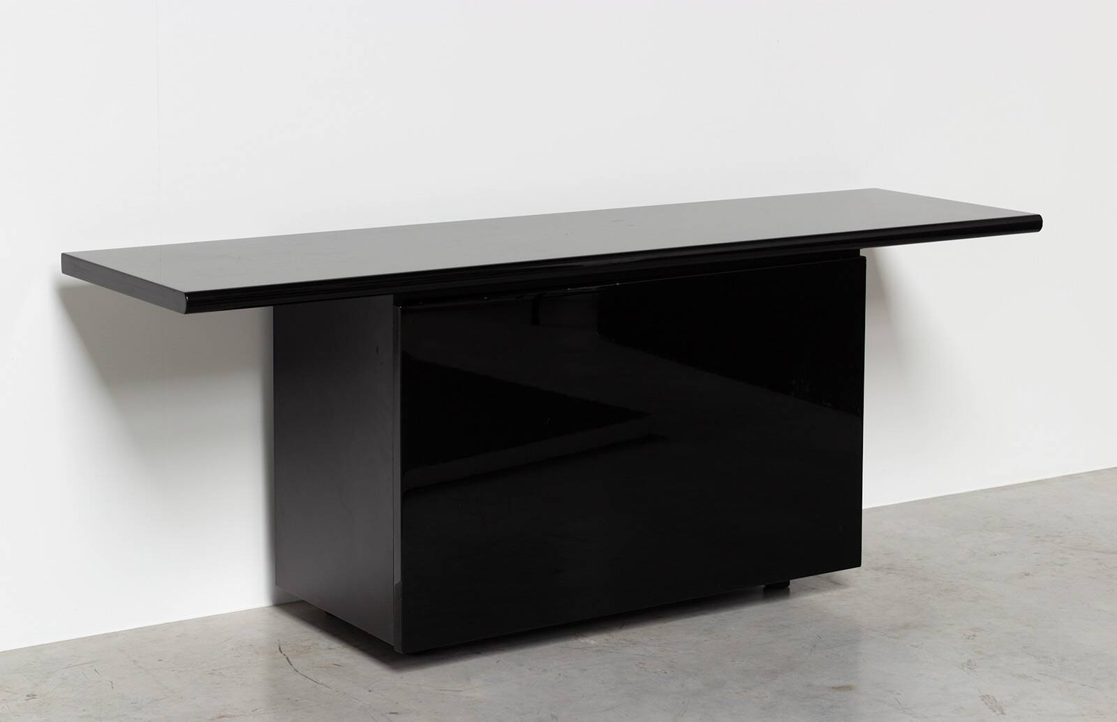 Giotto Stoppino for Acerbis Black Sheraton Sideboard Italy 1980s