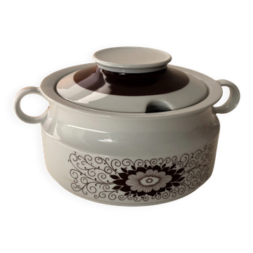 Porcelain soup tureen by Winterling, decorated with brown flowers.