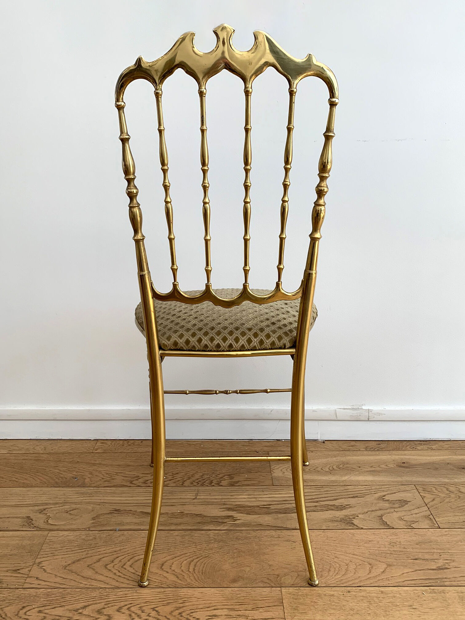 5 chairs by Chiavari Italy