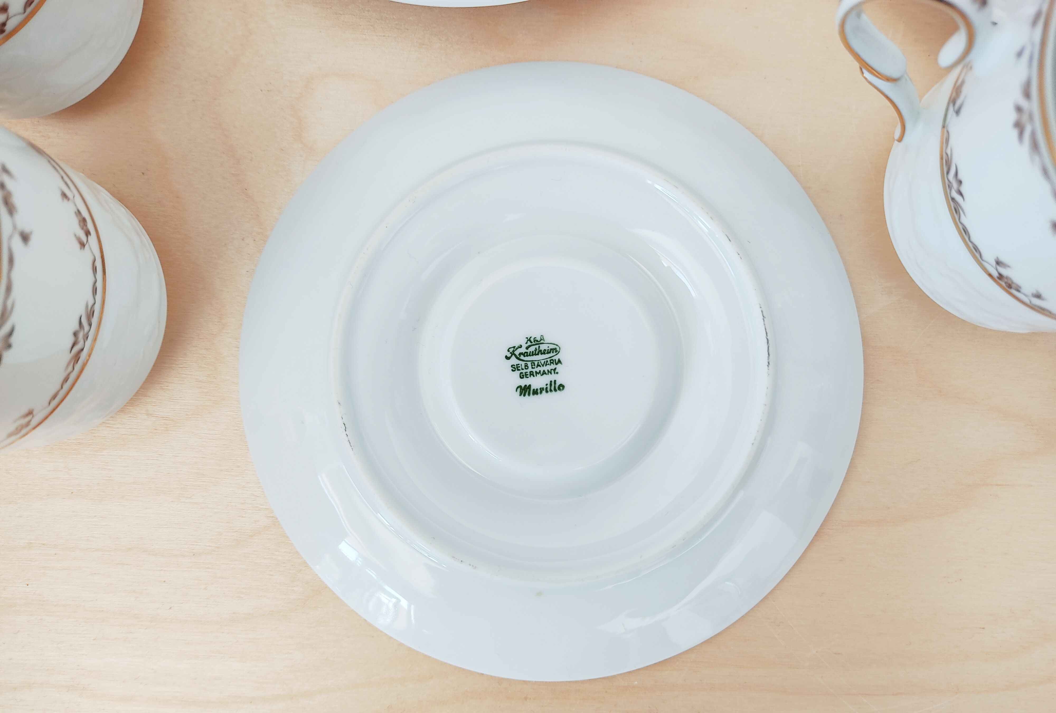 Ensemble de 6 tasses et 5 sous-tasses Bavaria