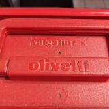 Machine a écrire rouge Olivetti Valentine