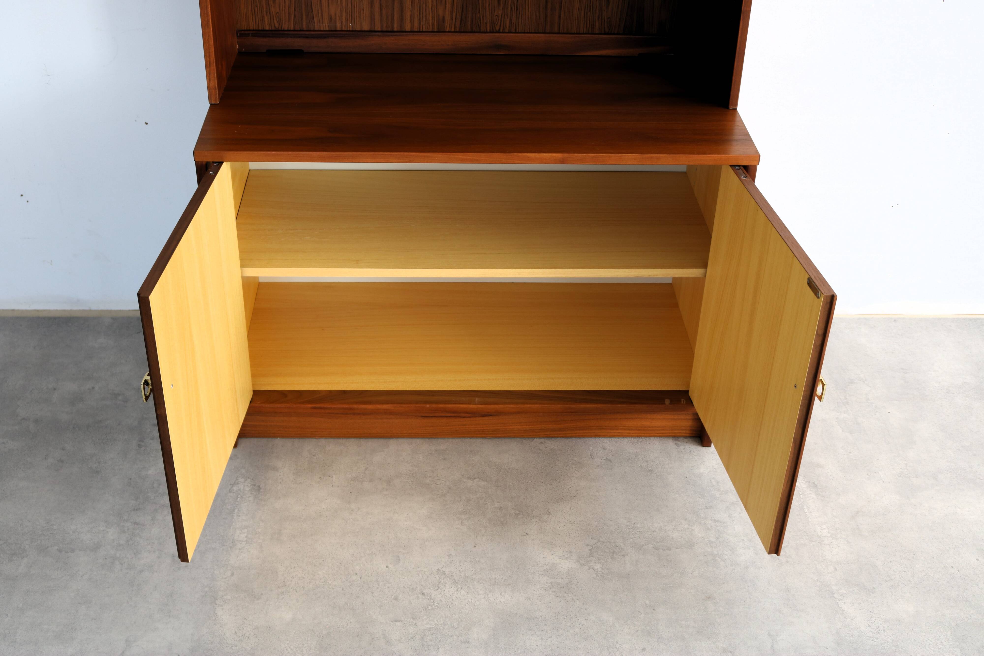 vintage wall cupboard | wall unit | 60s | Sweden | Selency