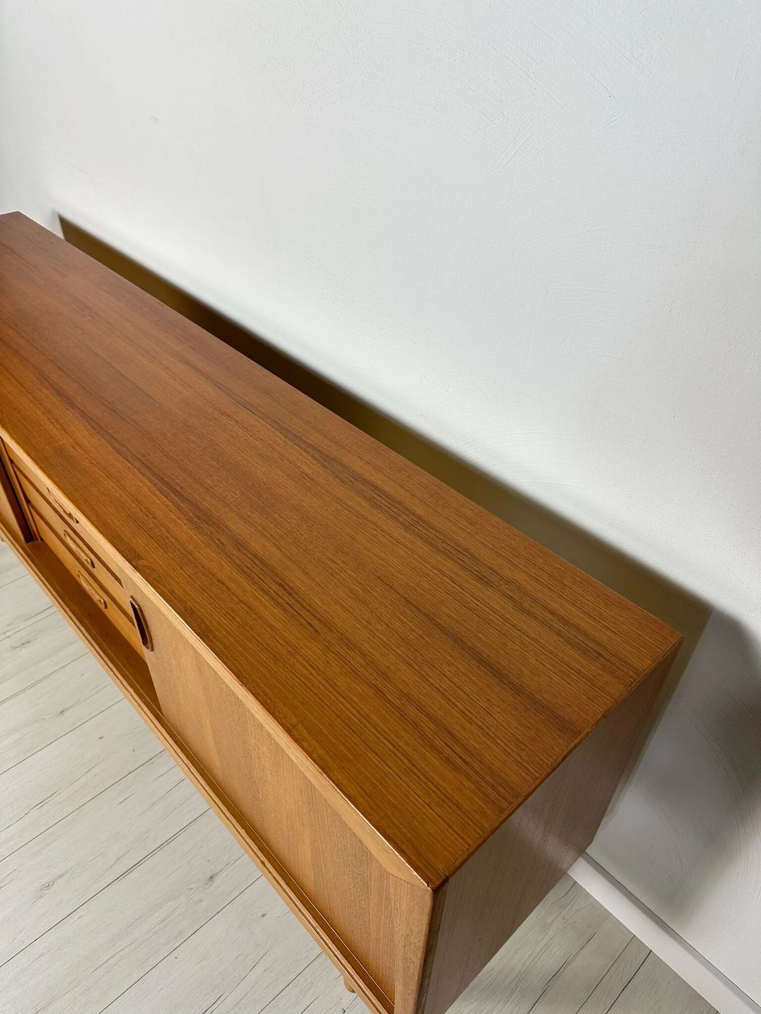 1960s Vintage Minimalistic Teak Sideboard by Bartels