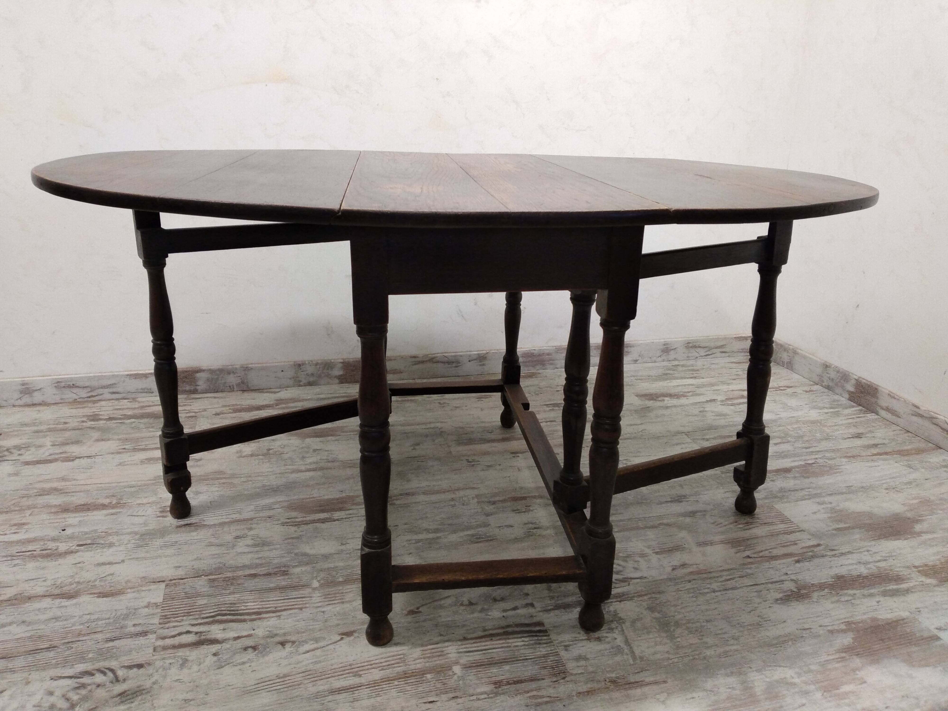 Table à rabats ancienne