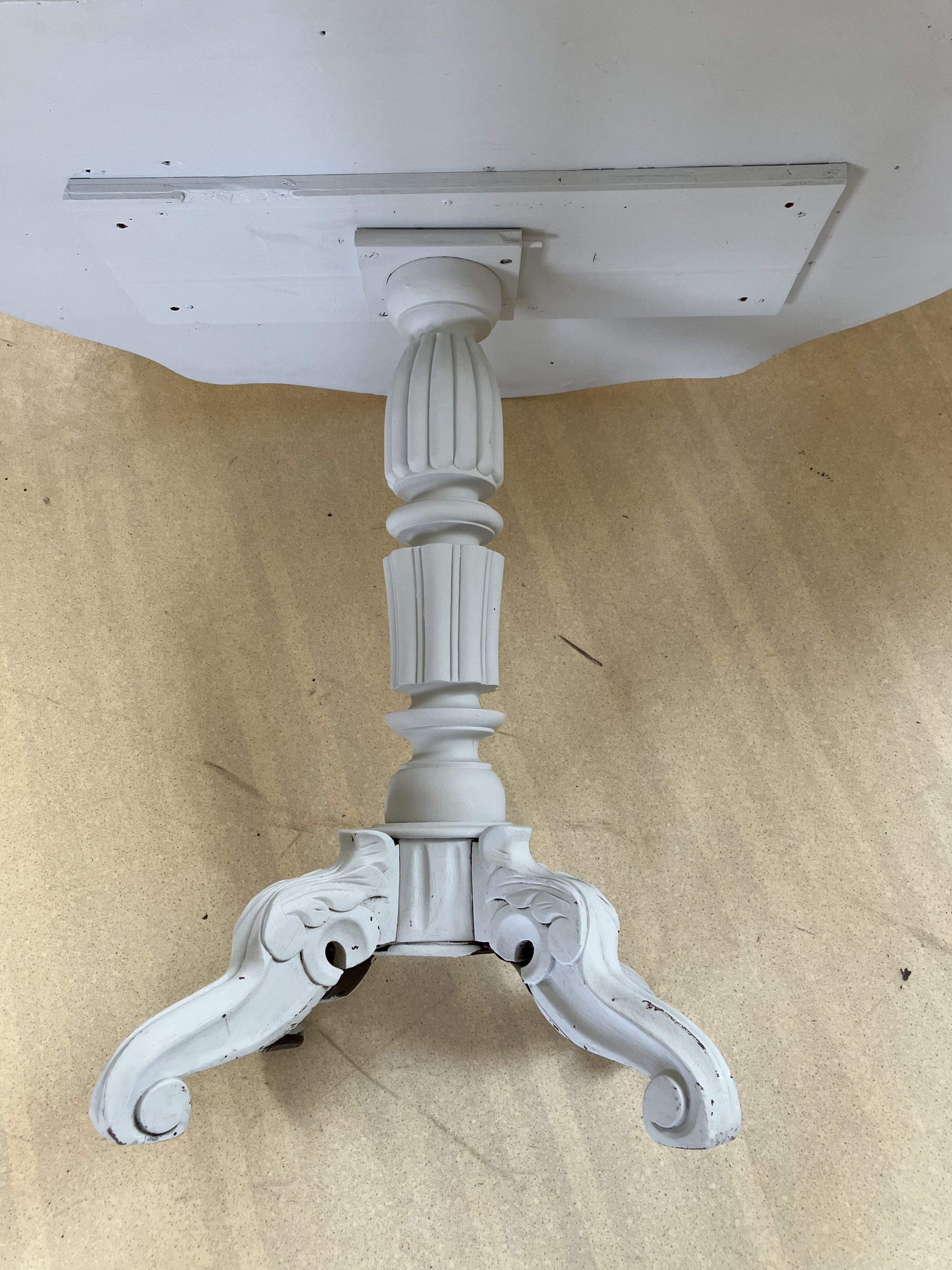 Table gueridon violin Napoleon III