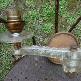 Adjustable double-arm wall light in plexiglass and brass, 1950.