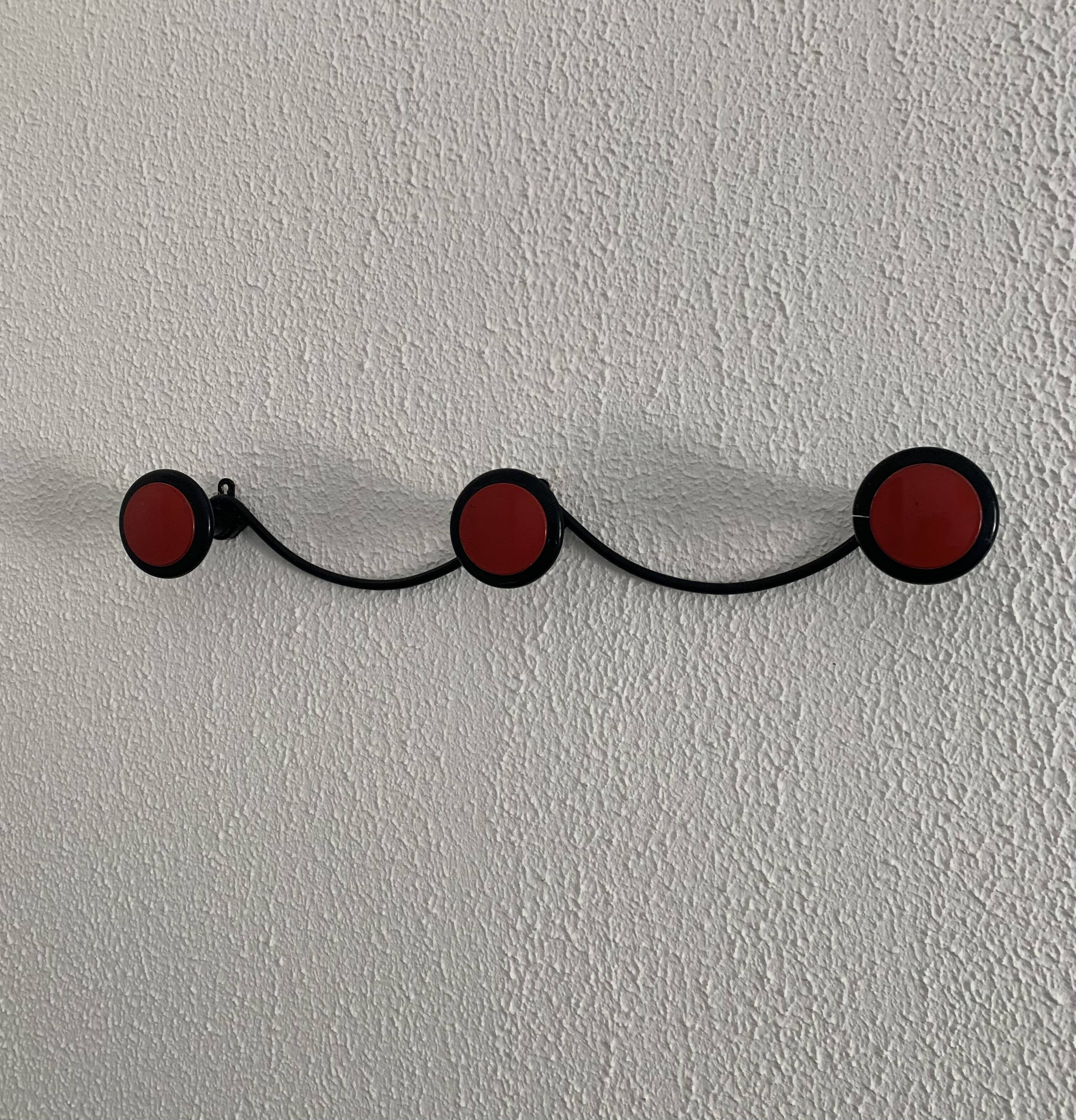 Vintage 1960s red and black coat rack with 3 wall hooks - 45 x 7 cm