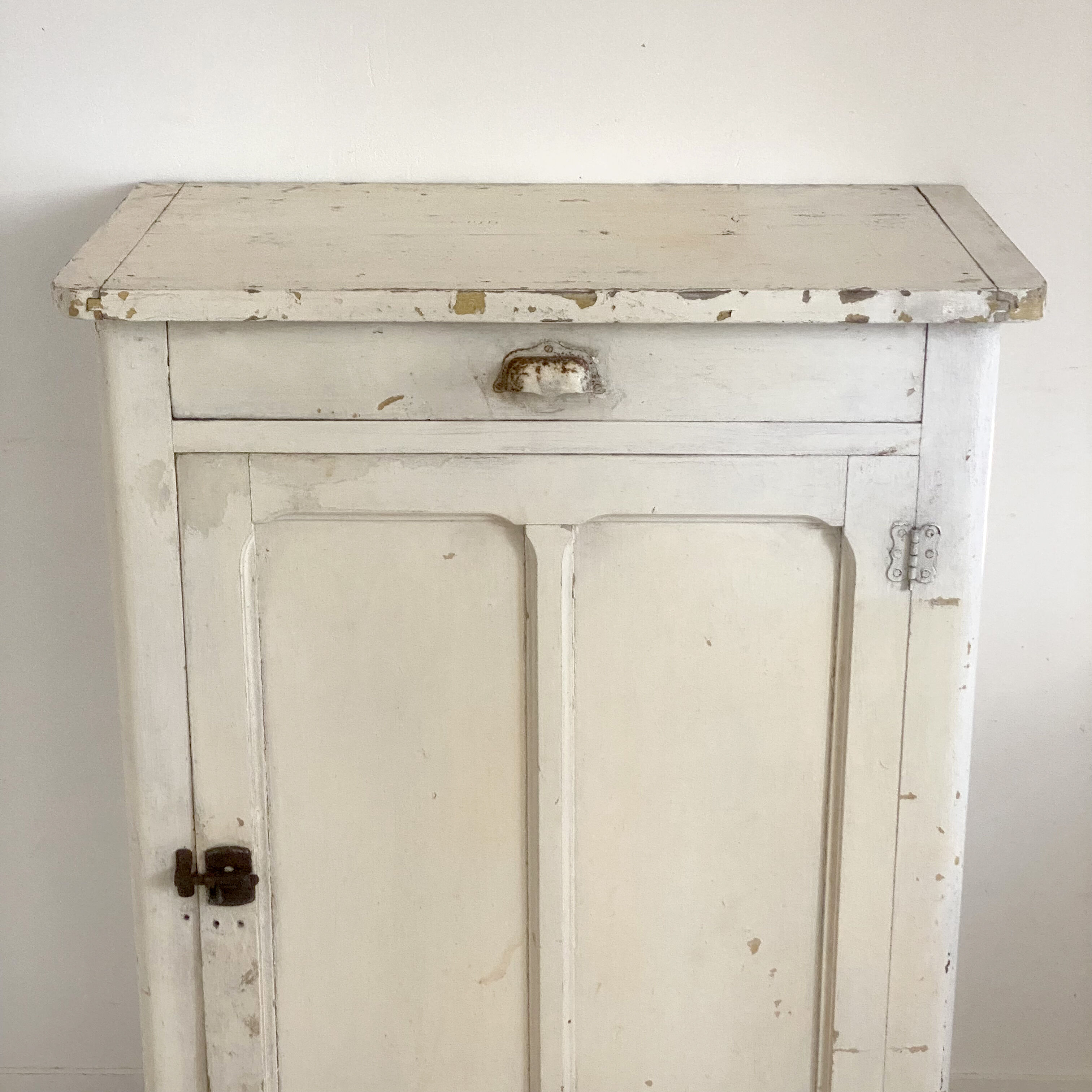 Vintage parisian buffet 50's