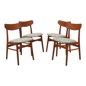 Ensemble de quatre chaises