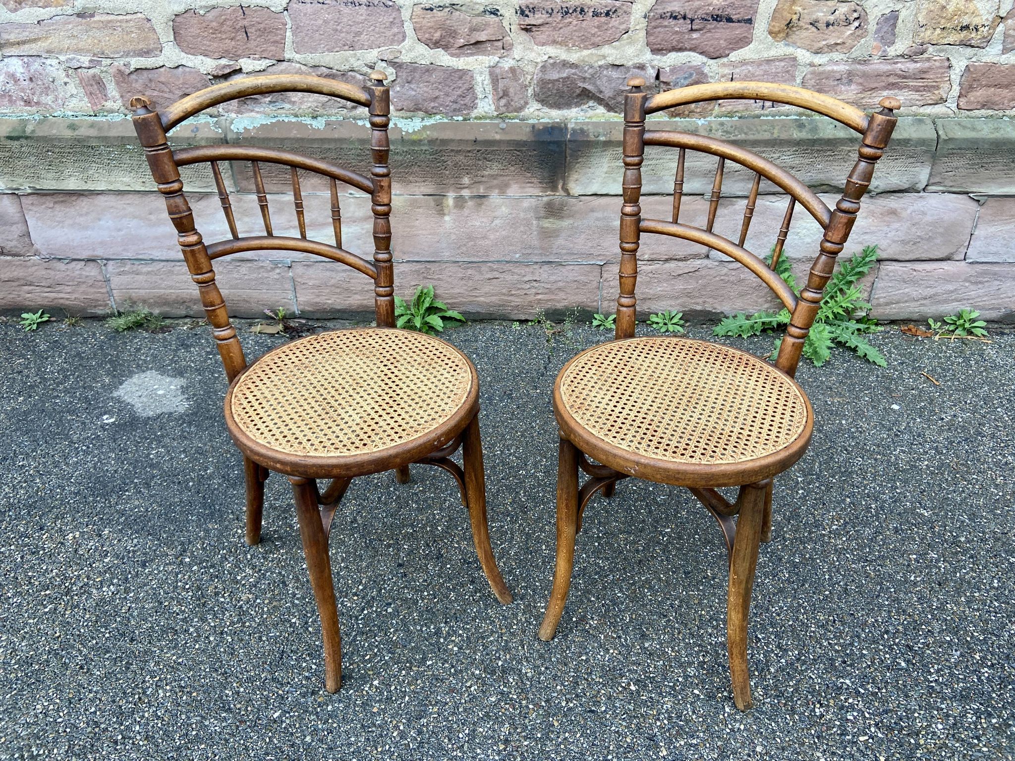 Pair of Viennese bistro café chairs by L. & H. Cambier Frères bentwood belgium