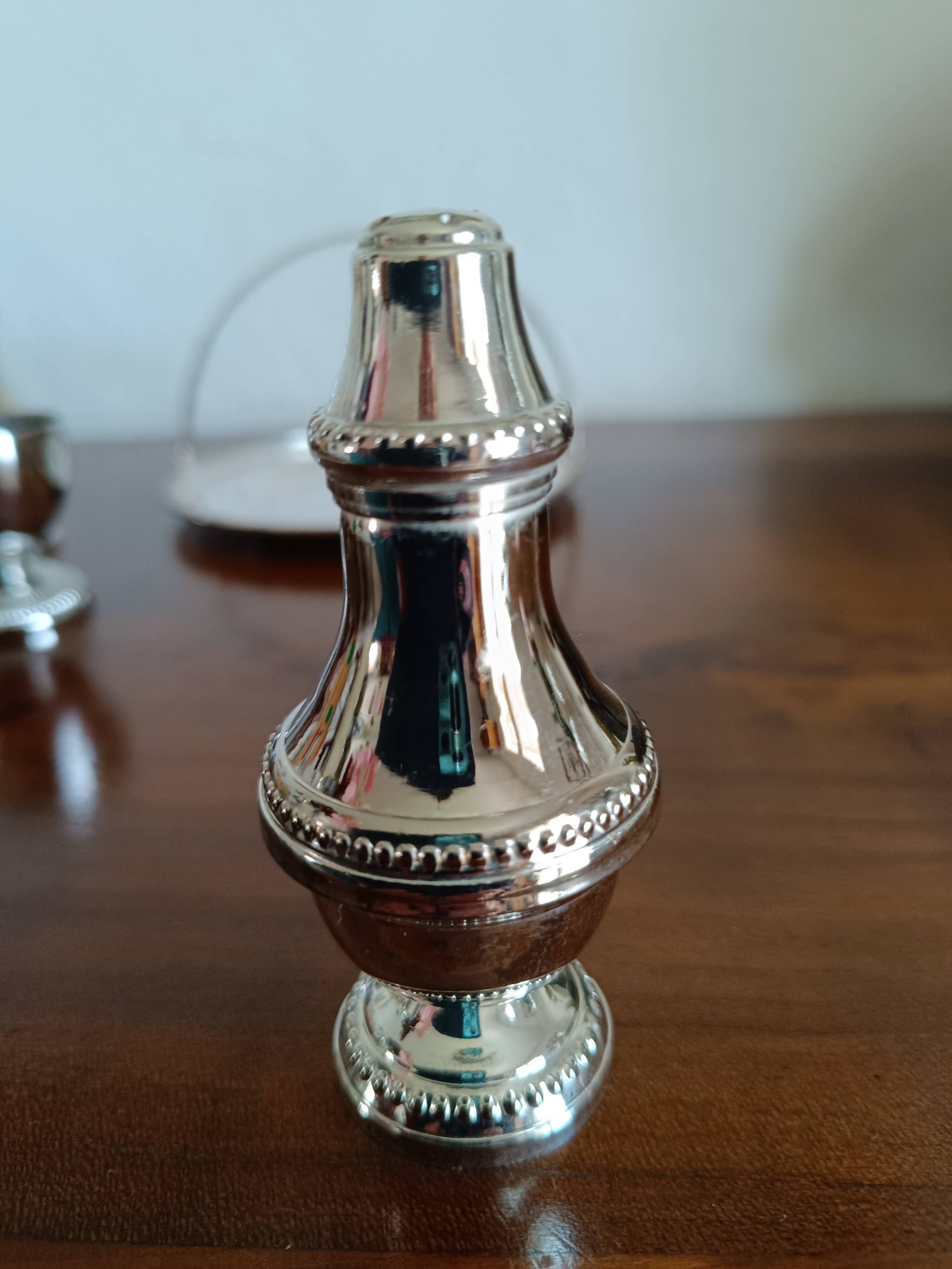 Silver-plated boiled egg set