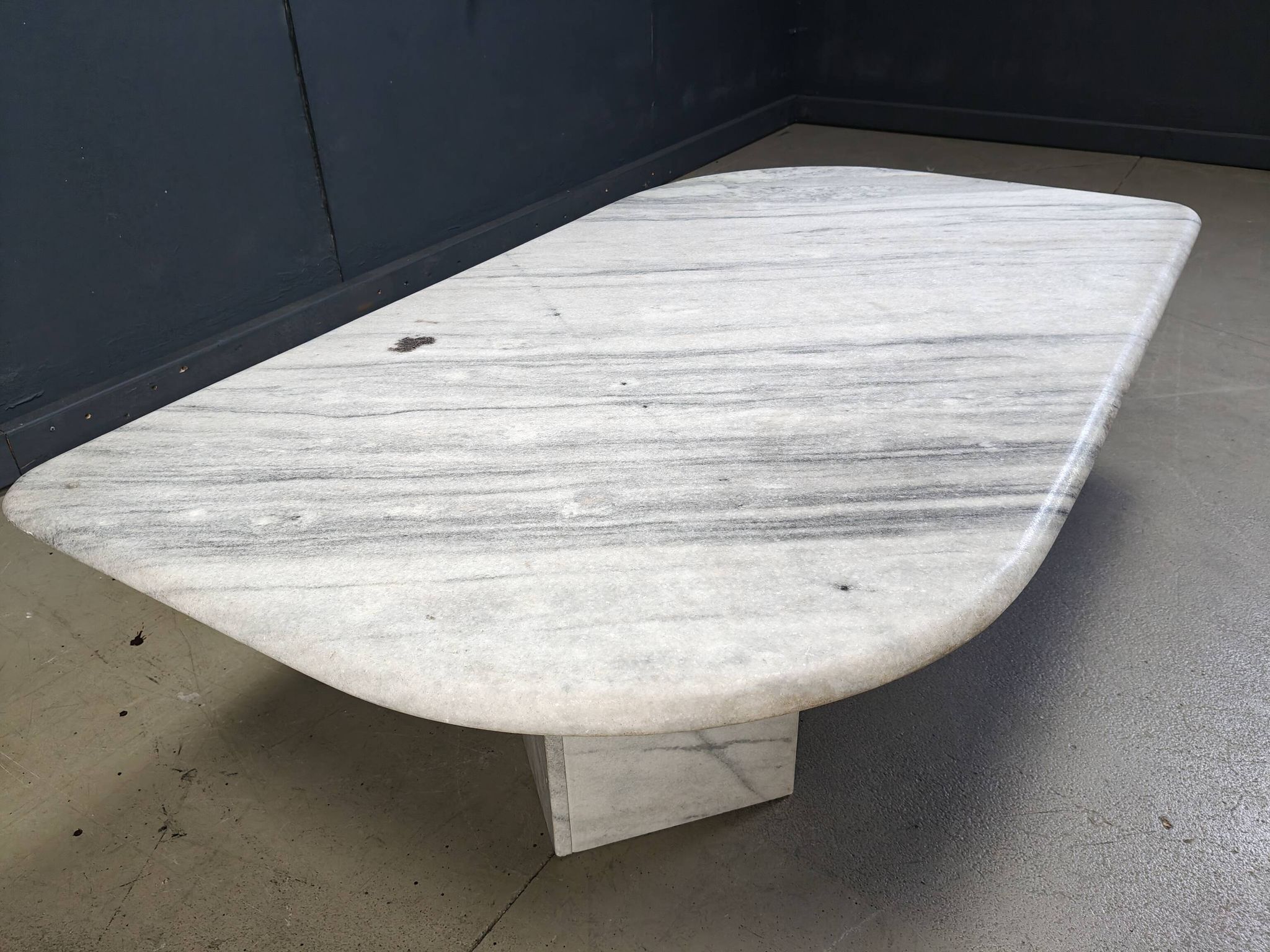 Table basse vintage en marbre blanc, années 1970