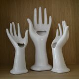 Set of 3 hands white soliflore