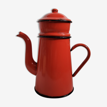 Cafetière émaillée rouge