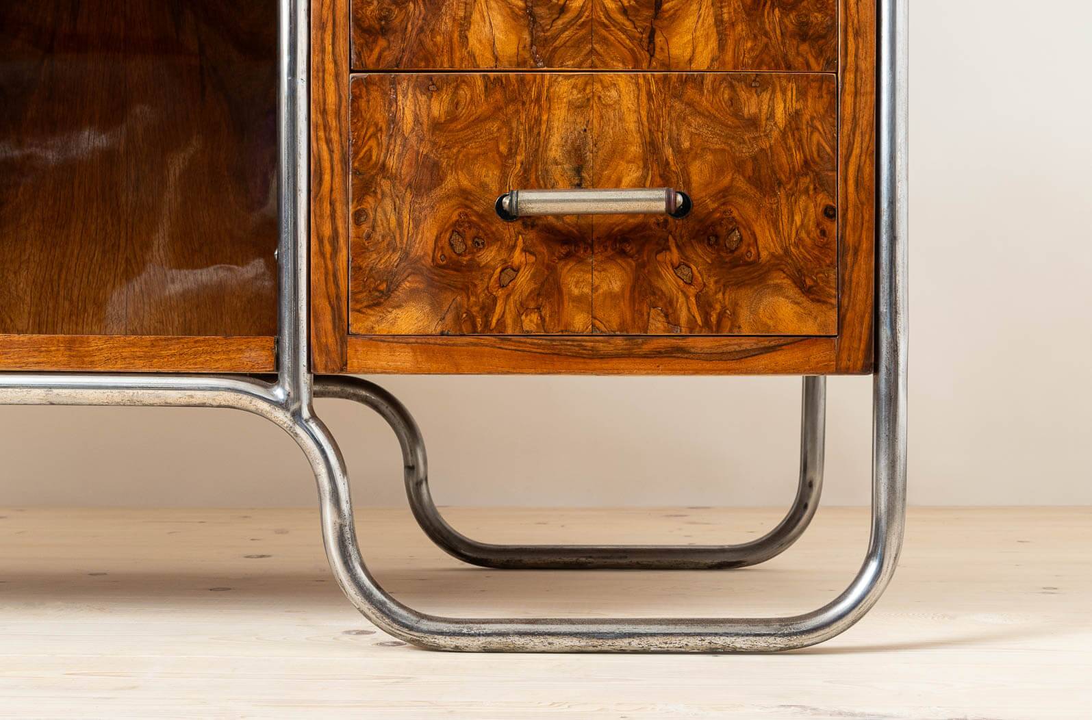 Bauhaus Era Bookcase, Tubular Steel Base, Walnut Veneer, 1930s