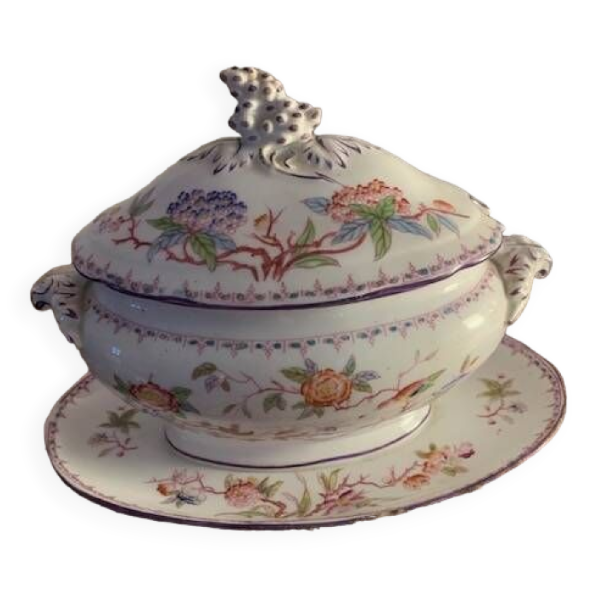 Sauce boat with lid in Sarreguemines earthenware 1860-1919