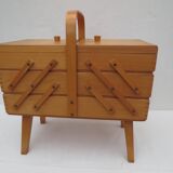 Nice-sized worker, in light varnished wood