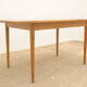 Table à manger pliante en noyer entièrement rénovée, années 1970, Tchécoslovaquie