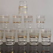 Set of 5 water glasses and 5 aperitif glasses with granite decorations and gold edging from the 1950s
