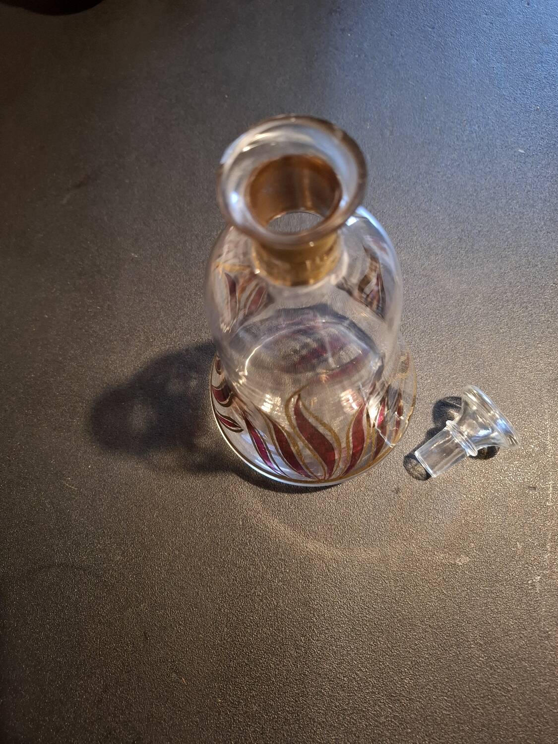 Liqueur decanter