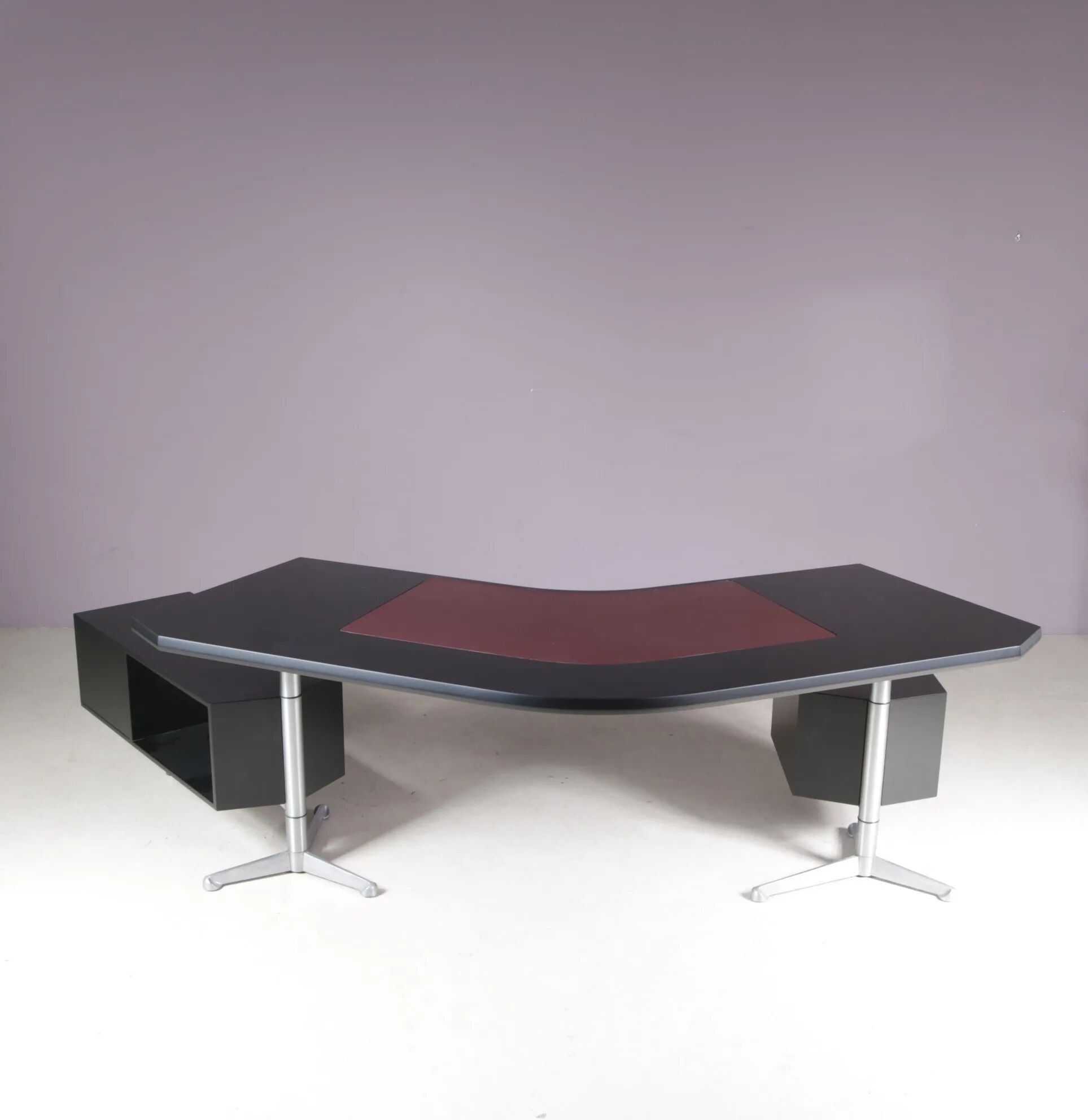 1950s Osvaldo Borsani desk for Tecno Milano, Italy