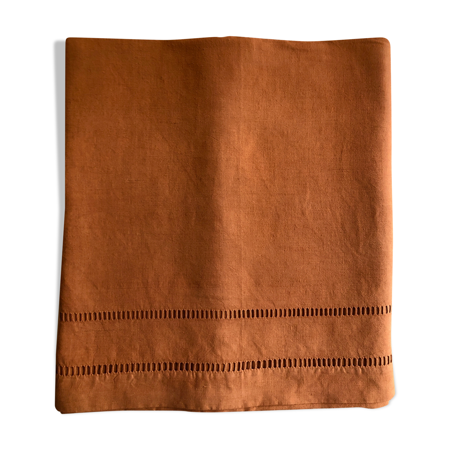 Drap ancien en lin et coton teinté en terracotta