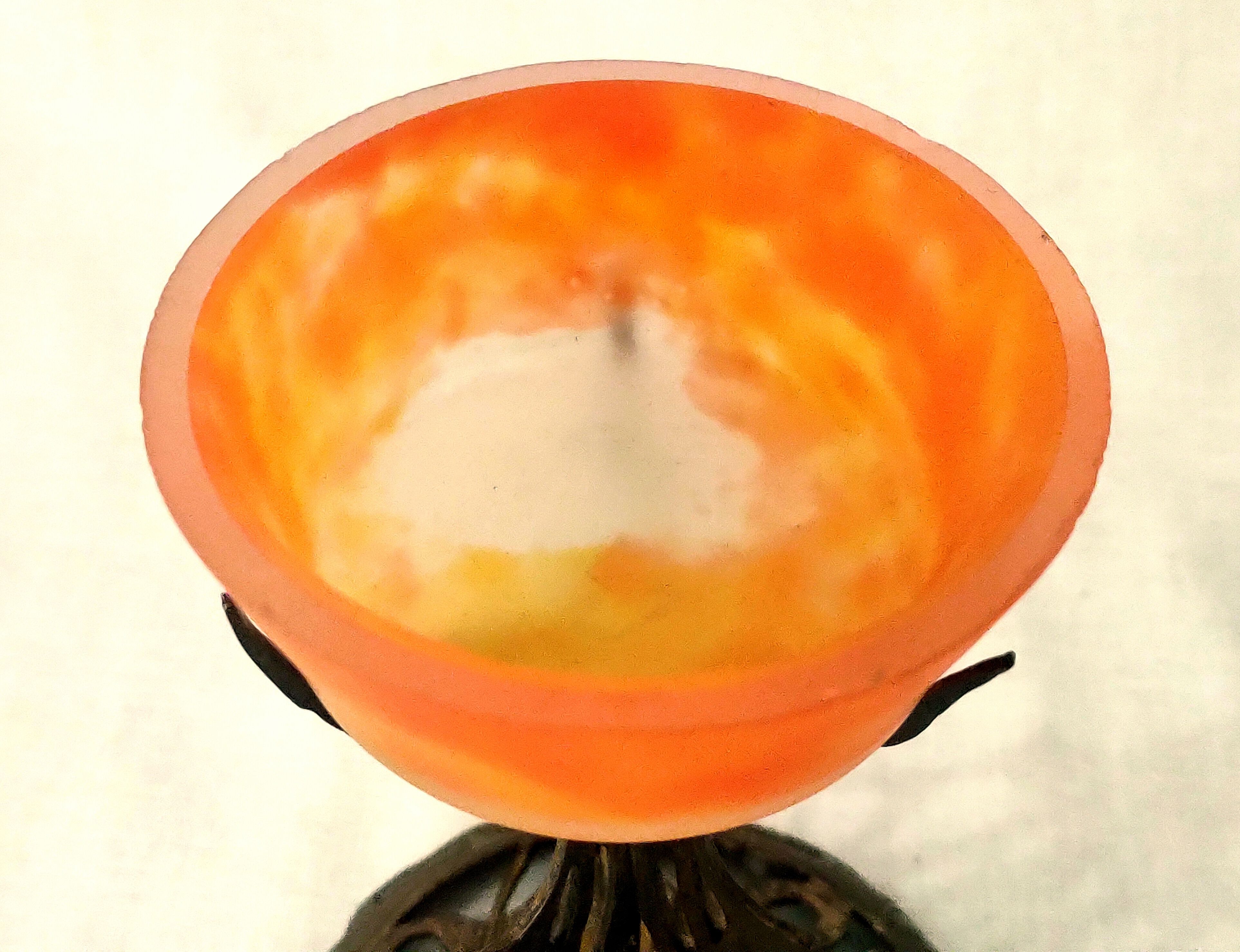 Art-Nouveau ring in glass paste on bronze frame in perfect condition