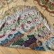 Nappe en soie d’Alger époque début XXe motifs floraux rehaussés de fils dorés, fait main