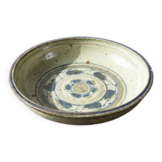 Vintage 1960s-1970s pyrite art stone fruit bowl.