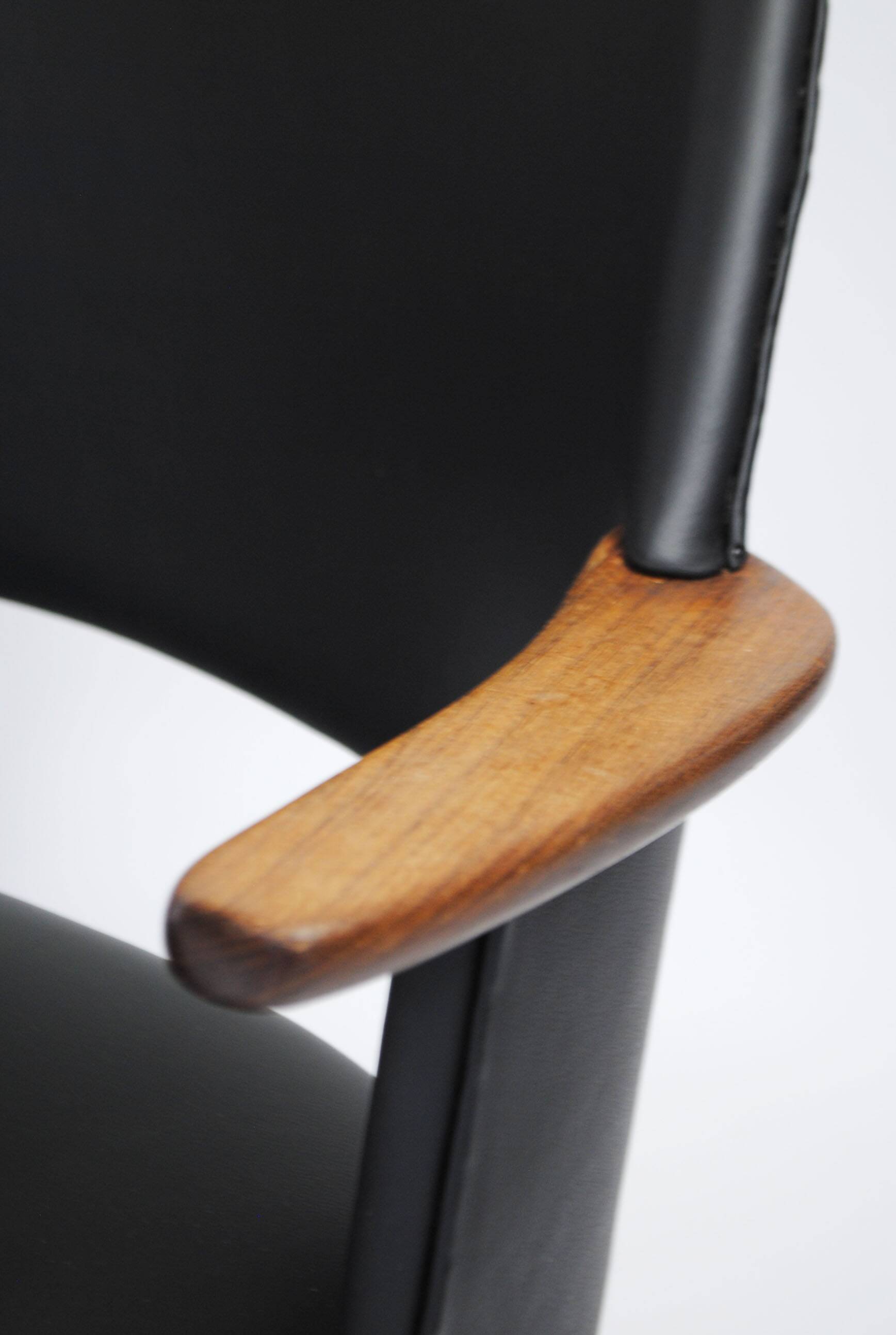 Pastoe FT30 chairs by Cees Braakman