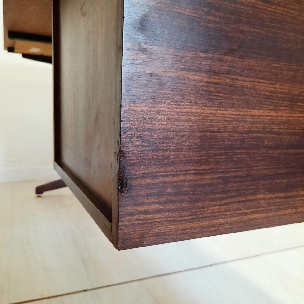 Center desk - vintage - AV contemporary furnishings