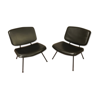 Paire de chauffeuses de Pierre Paulin édition Thonet CM190