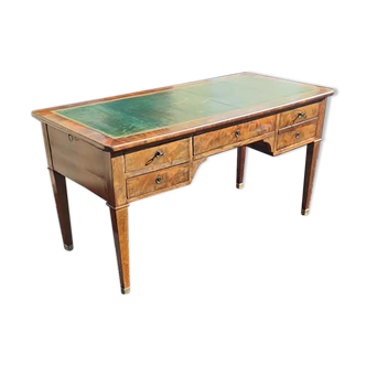 Bureau d'époque directoire en acajou de cuba et cuir vert