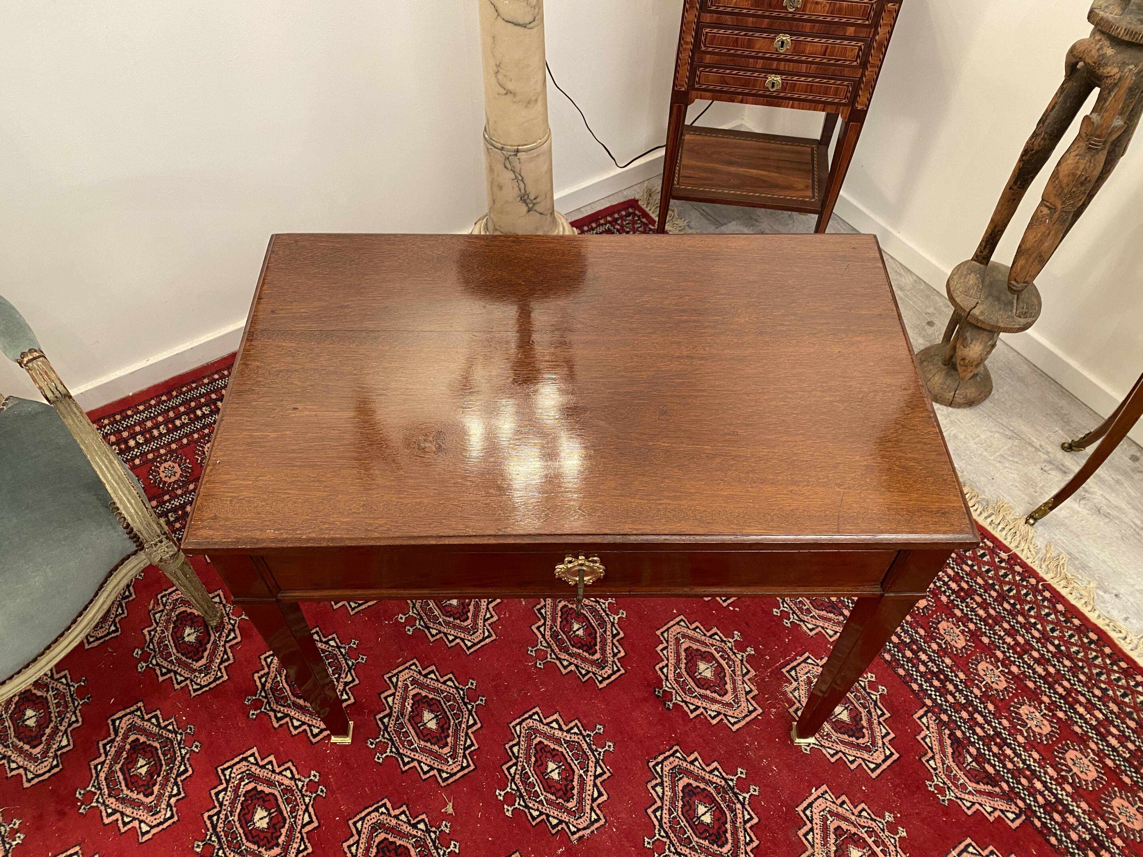 Office in mahogany from Louis XVI