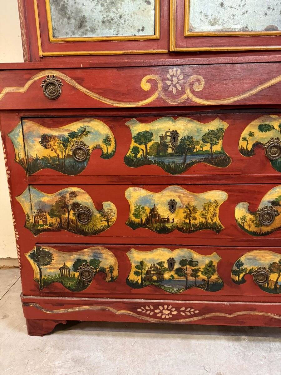 Cabinet bibliothéque Venitien style Louis XV en bois laqué