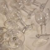 Set of 9 glasses decorated with lily of the valley