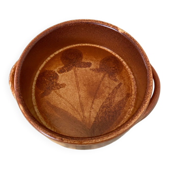 Terracotta cup 80 years