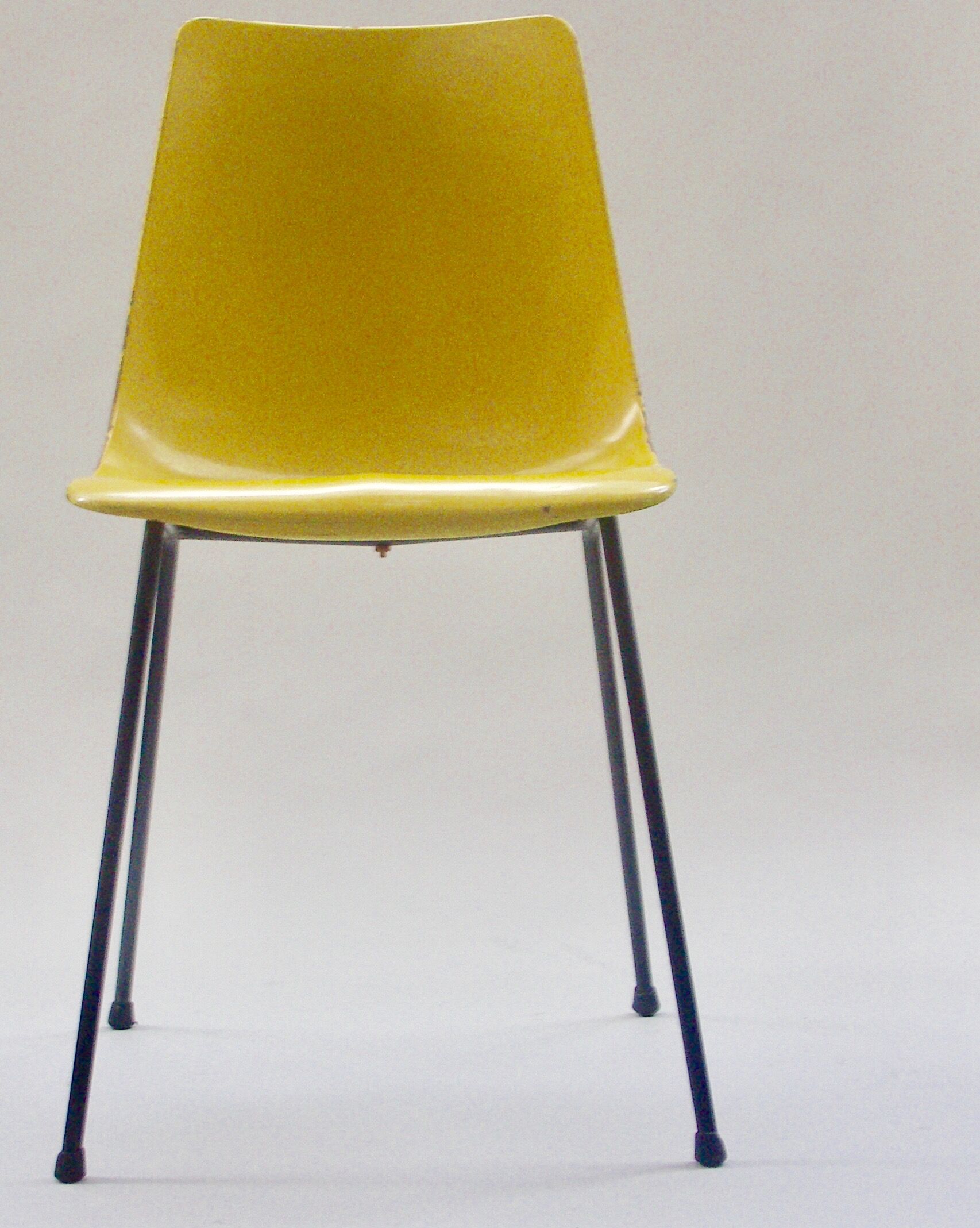 Chaise "cm131" design Pierre Paulin édition Thonet 1954
