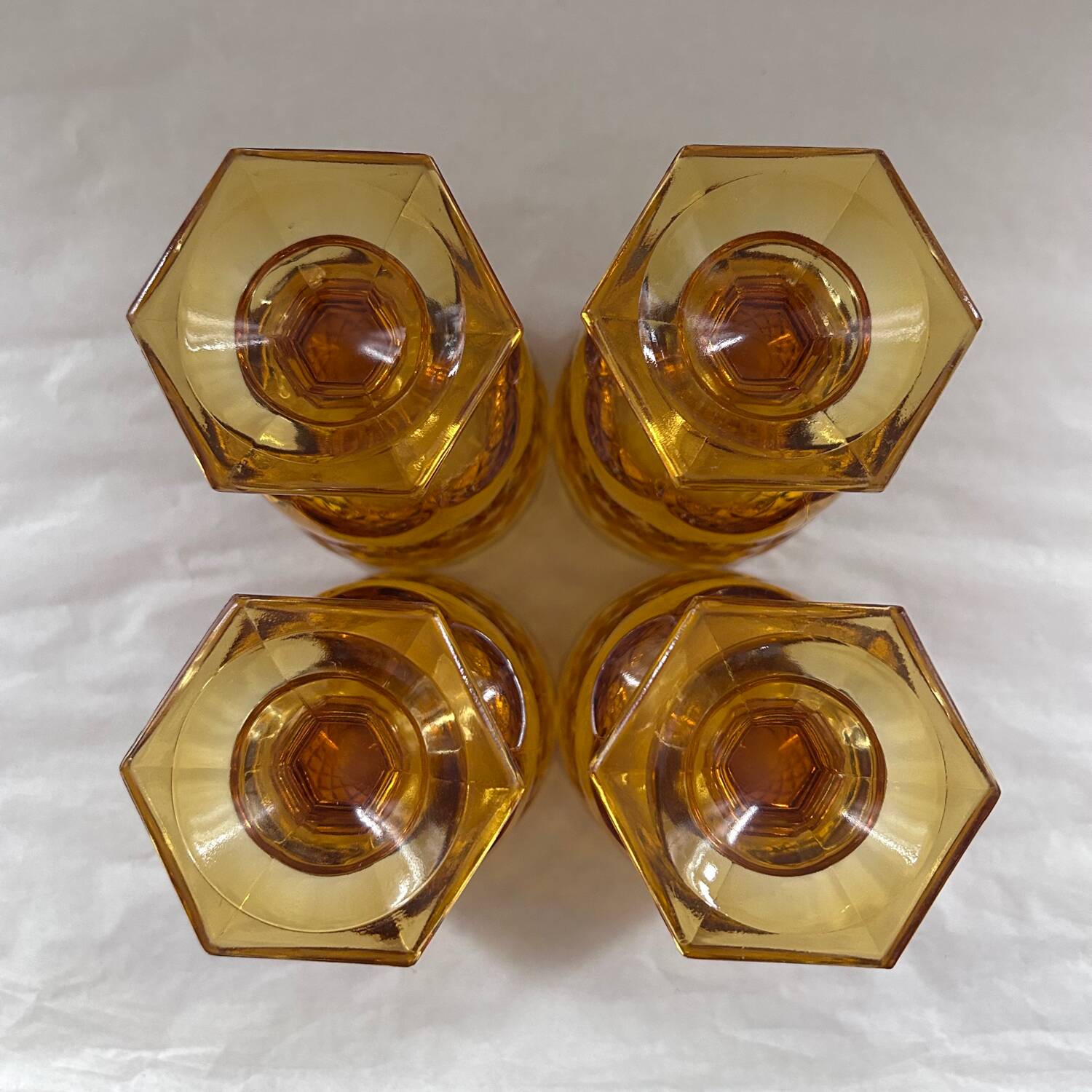 Set of 4 amber diamond glasses