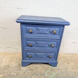 Small chest of drawers - 3 carved drawers