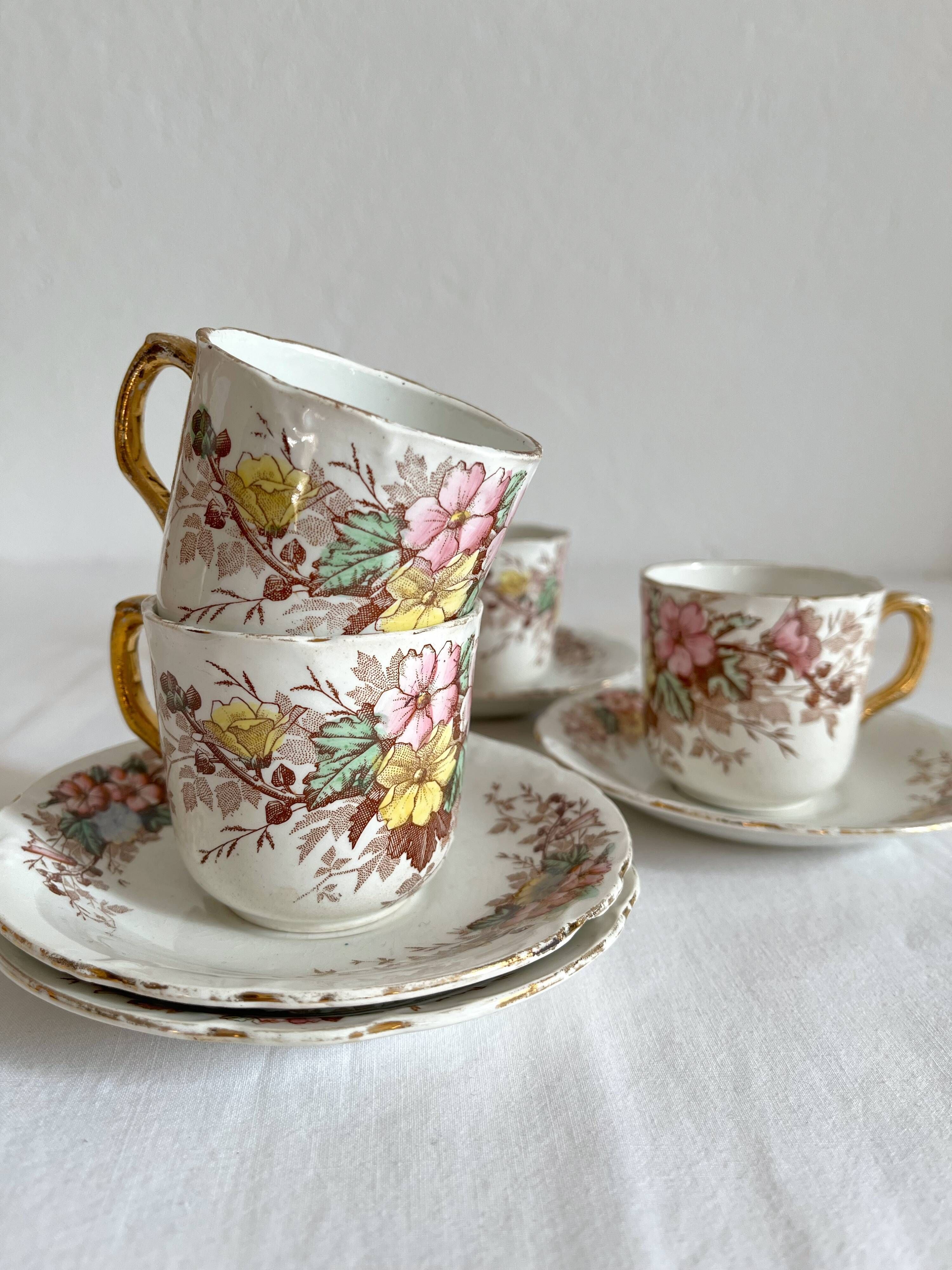 4 antique coffee cups in polychrome iron earth KG Lunéville