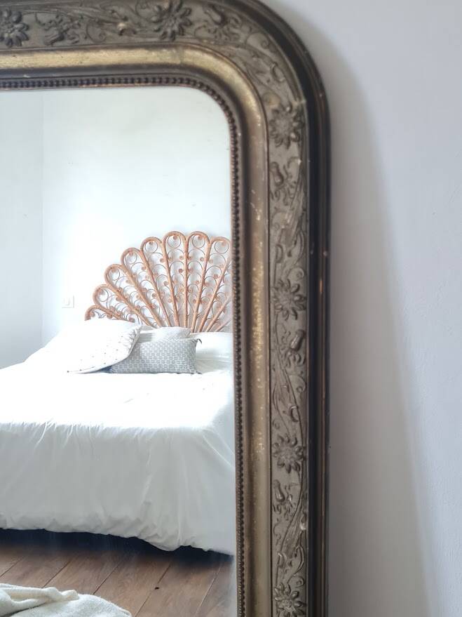 Large Louis Philippe mirror 137 x 83