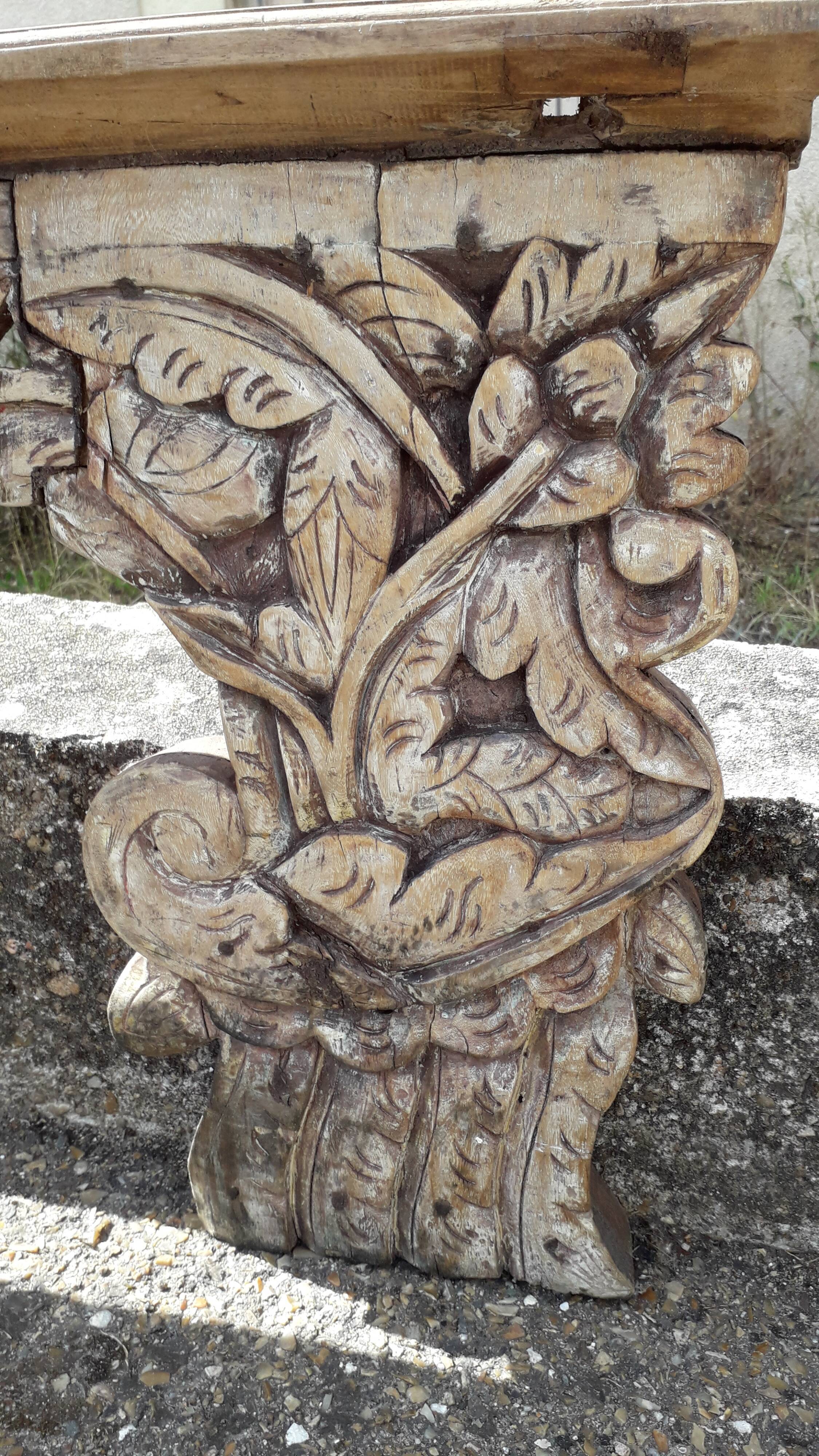 Vosges pediment in carved wood, oak, 19th